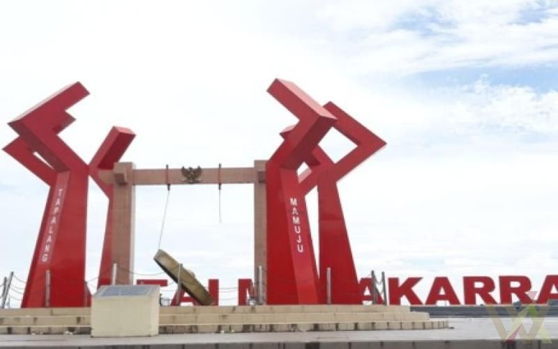 Pantai Manakarra Mamuju